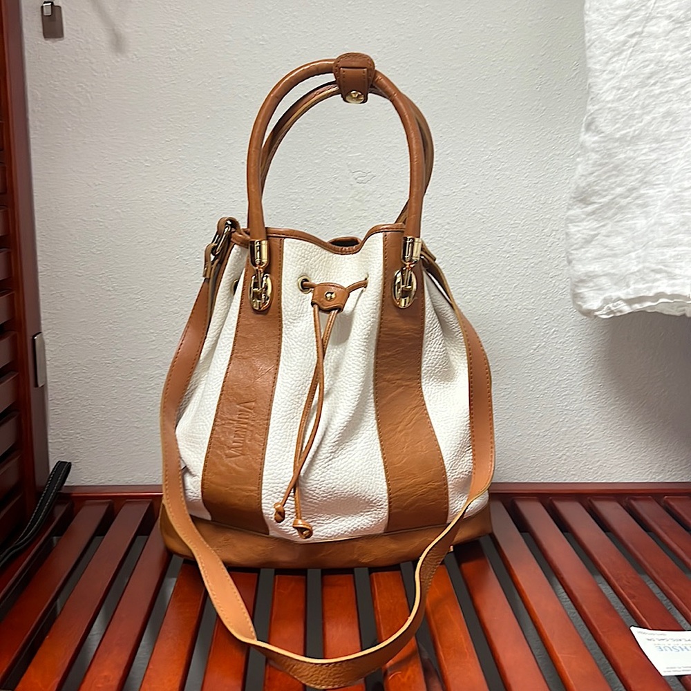 Valentina White Leather Bucket bag